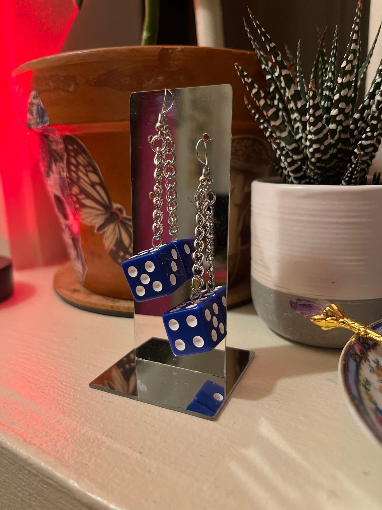 Roll them mf dice 🎲